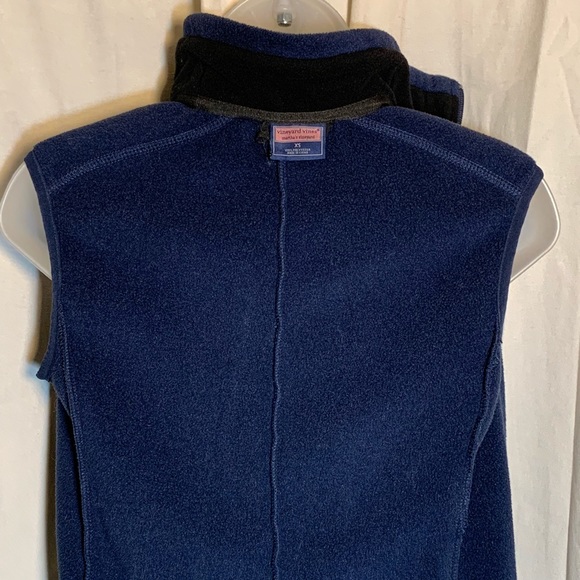 Vineyard Vines Women’s Vest - Picture 5 of 8